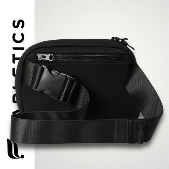 FABLETICS NWT BLACK CROSSBODY BELT BAG ACTIVE ATHLEISURE SPORT PICKLEBALL - Picture 3 of 4